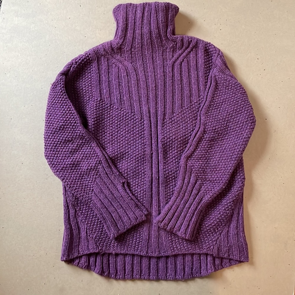 Smartwool knit turtleneck sweater. Size S.